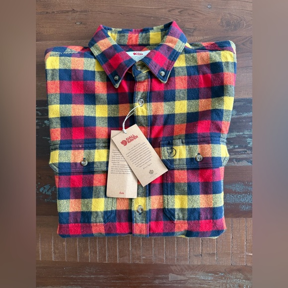 Fjallraven Other - FJALLRAVEN Multi Color Long Sleeve Flannel Button Down Shirt!     L - Slim Fit